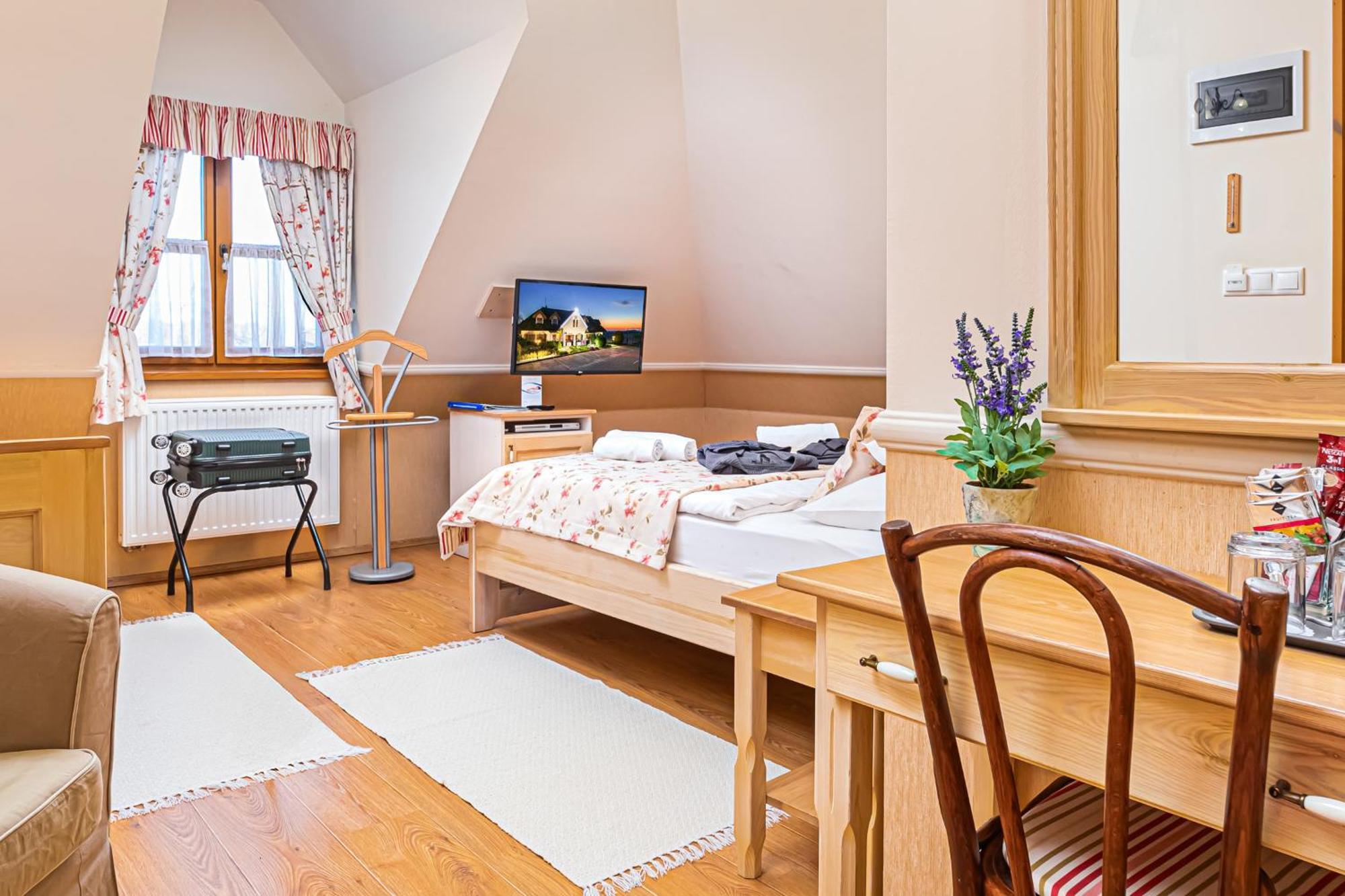 Rigotanya Relax & Wellness Panzio Buekfuerdo Hotel Ngoại thất bức ảnh
