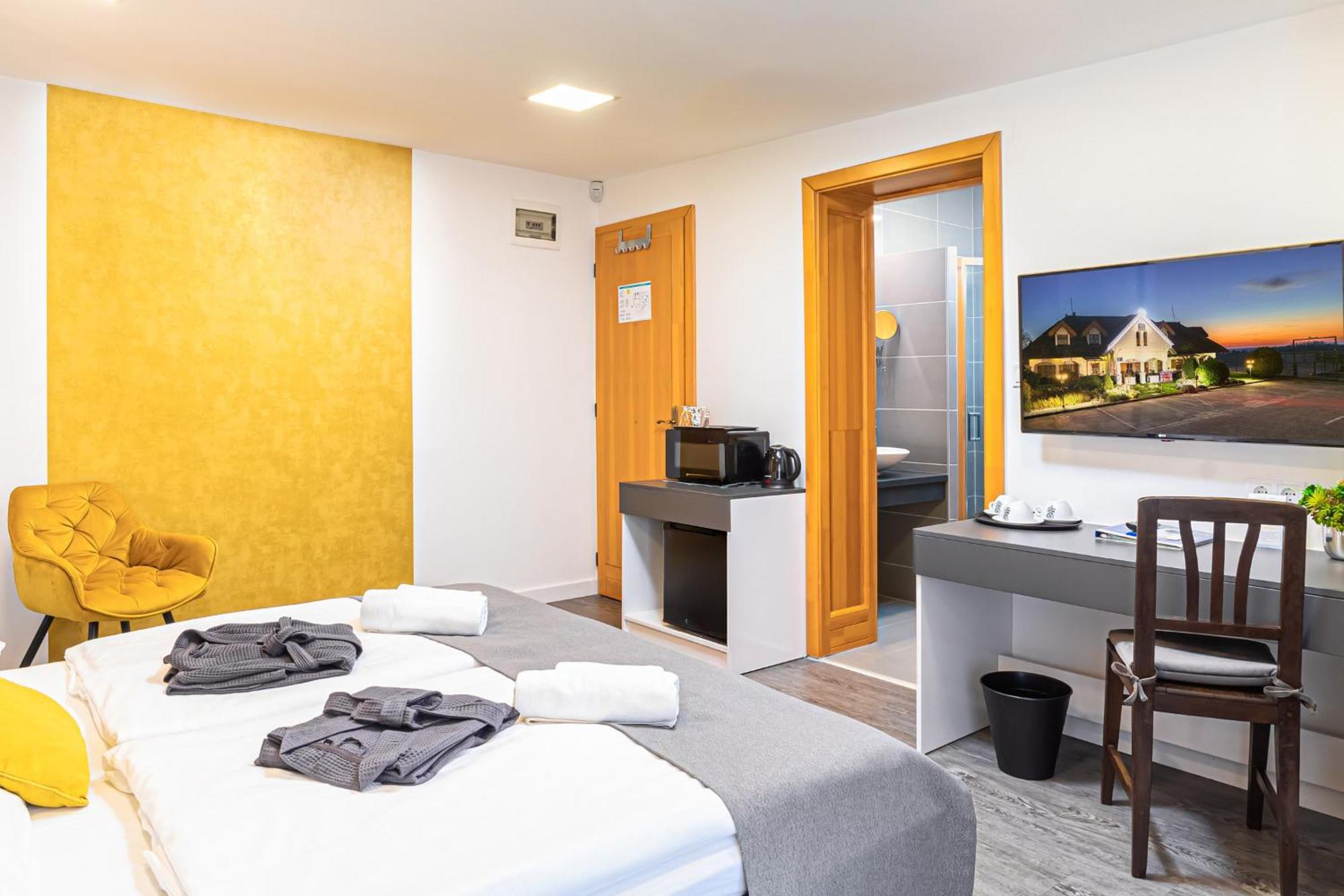 Rigotanya Relax & Wellness Panzio Buekfuerdo Hotel Ngoại thất bức ảnh